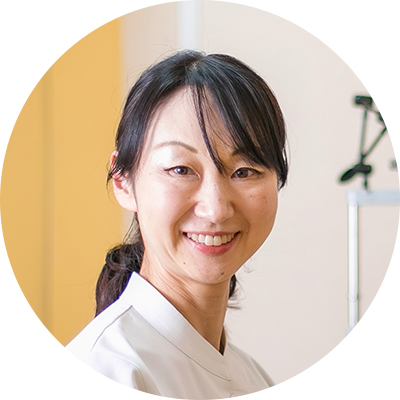 井出千鶴子